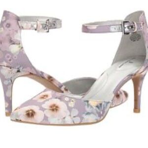 Bandolino Bandolino Ginata Ankle Strap heels